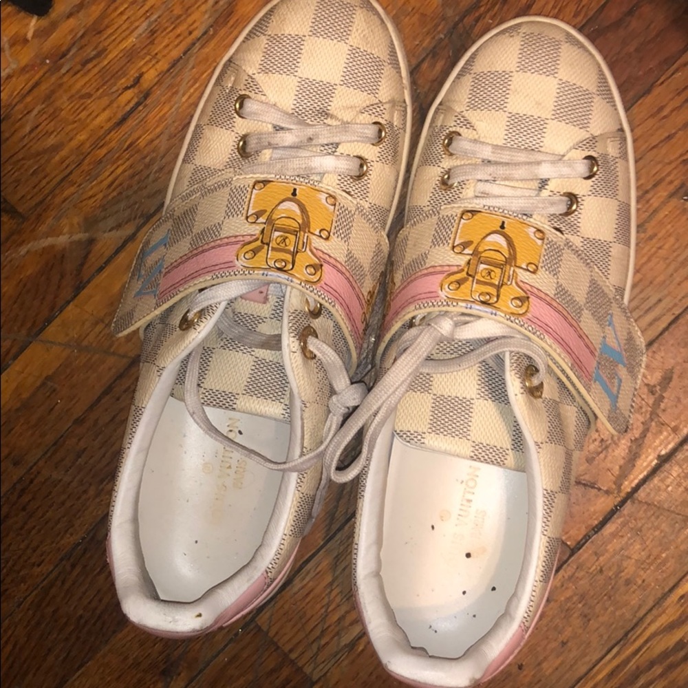 Louis Vuitton Sneakers